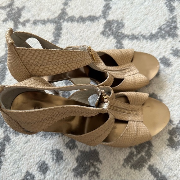 Michael Kors Zipper Top 4” Heels Textured Faux Snakeskin Stilettos Size 9 - Picture 6 of 13